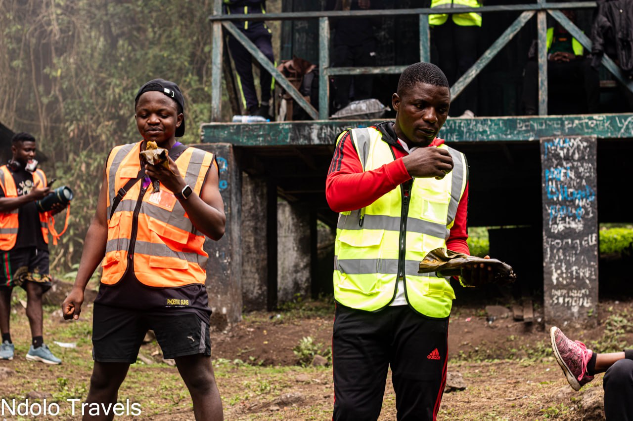 How to Find and Hire a Reputable Guide and Porter for Your Mount Cameroon Hike